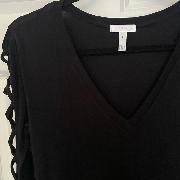 Long Sleeve Leith Black Dress - Picture 3 of 4